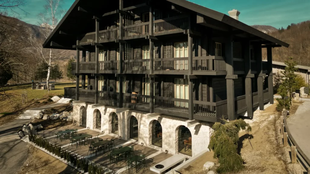 WOODWEGO_Vila_Muhr_reportaža